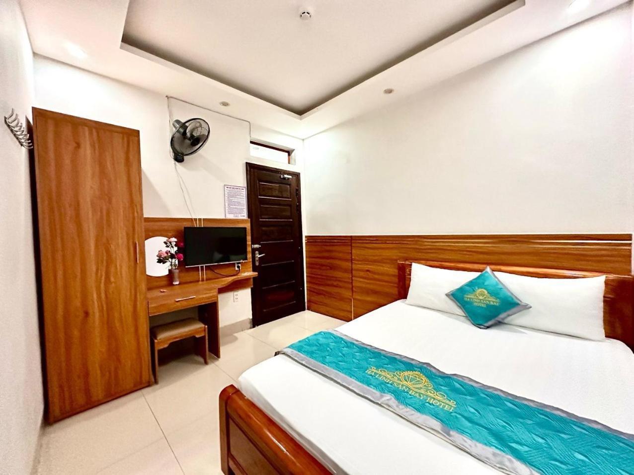 Ha Linh Hotel Db - By Bay Luxury Diện Biên Phủ Exteriér fotografie